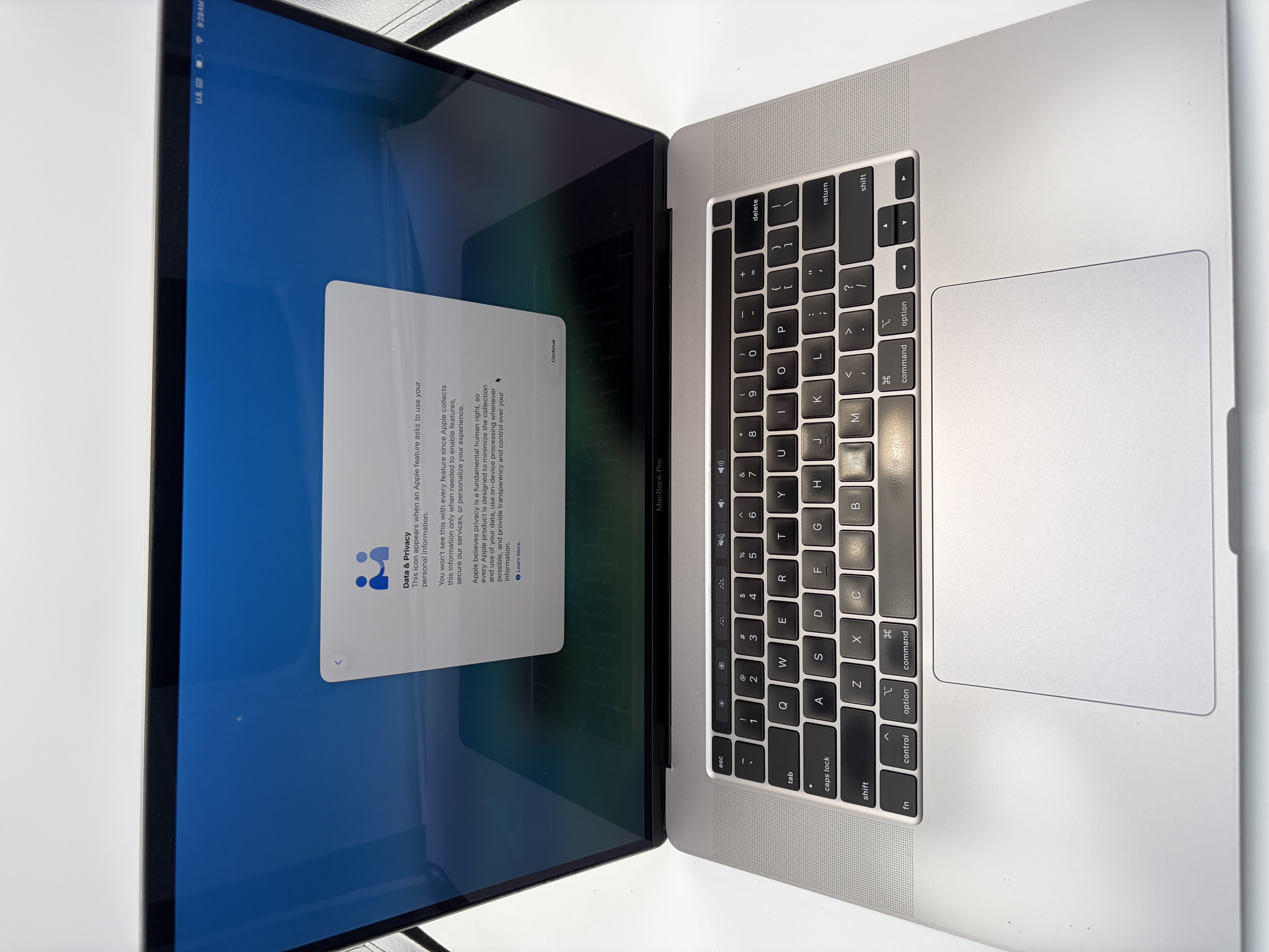 Apple MacBook Pro (16-inch 2019)