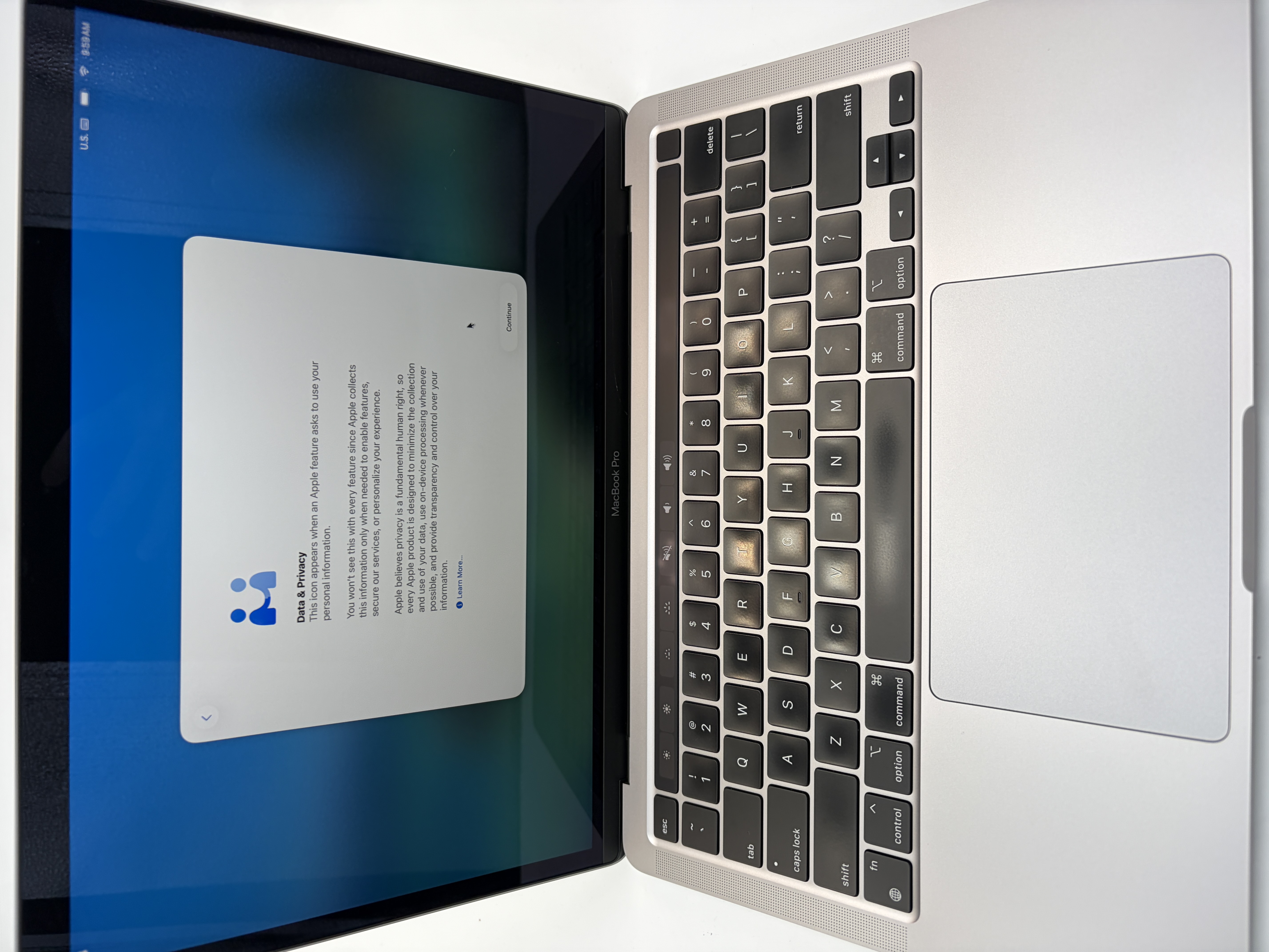 Apple MacBook Pro (13-inch) [M2]